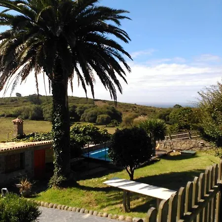 Holiday home Finca Con Piscina En Doninos Ferrol