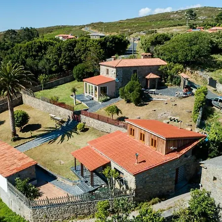 Finca Con Piscina En Doninos *