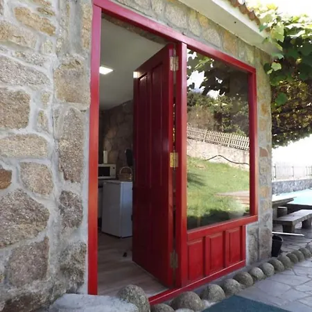 Finca Con Piscina En Doninos Ferrol